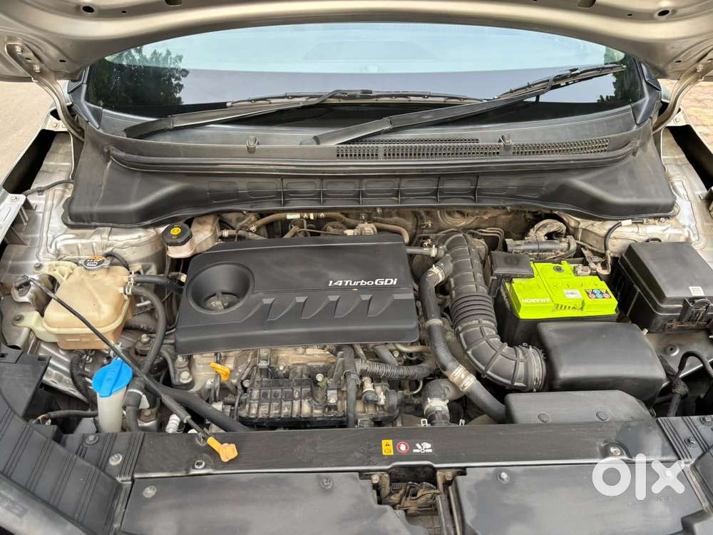 Kia Carens 1.4 Premium Turbo 7 Str, 2022, Petrol