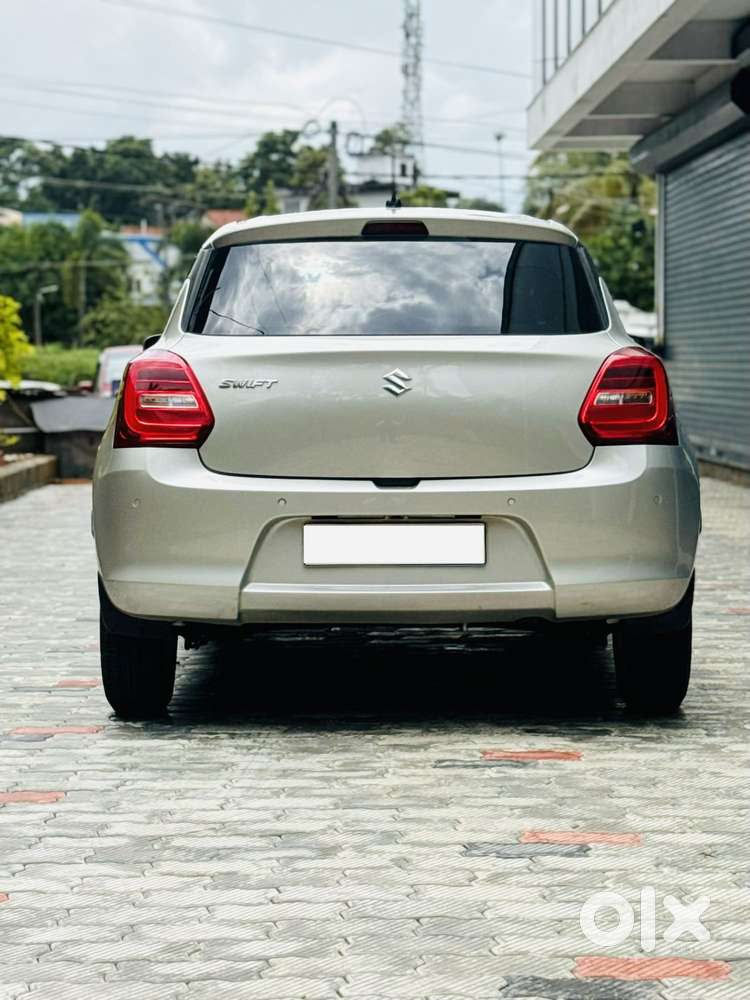 Maruti Suzuki Swift Vvt Vxi, 2021, Petrol