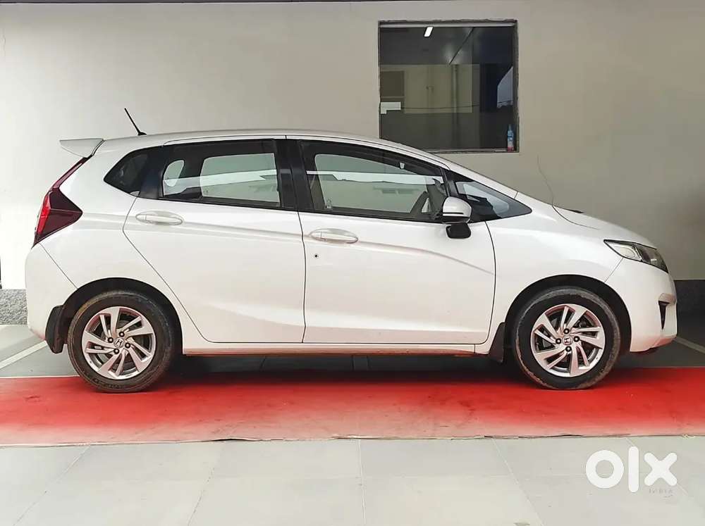 Honda Jazz 2017 Petrol Well Maintained