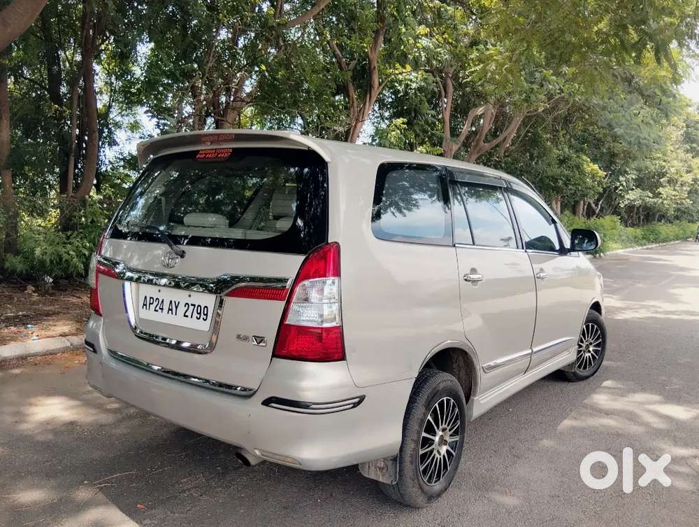 Toyota Innova 2.5 Diesel 2014
