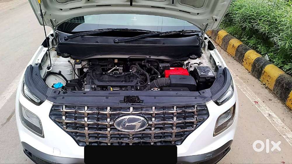 Parsi Owned, Single Hand 2021 Hyundai Venue