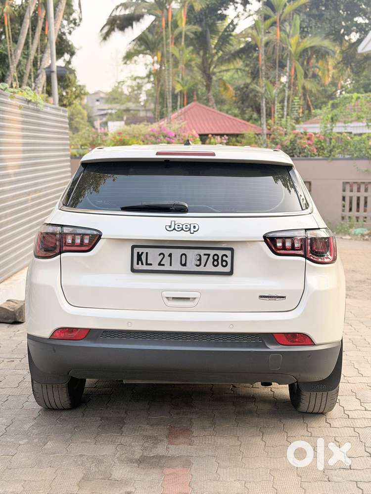 Jeep Compass 2.0 Longitude Option, 2018, Diesel