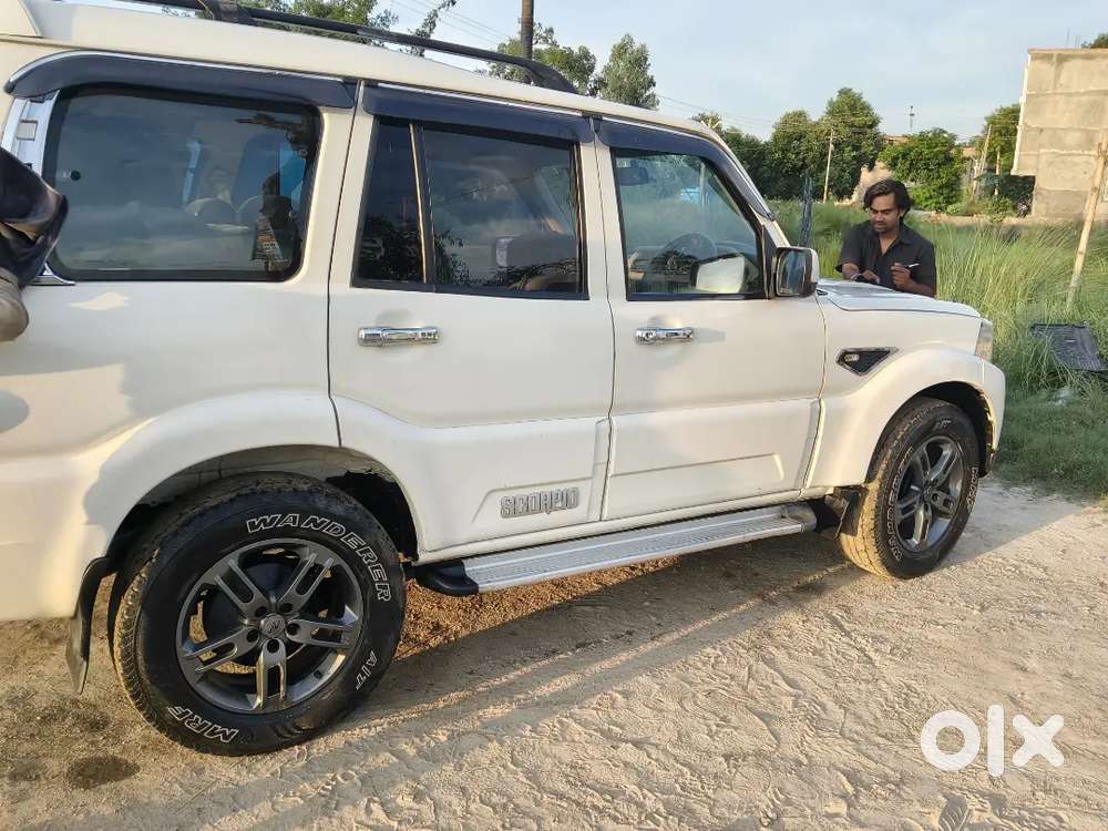 Mahindra Vision S5 2019 Car Noc Ke Sath Milegi Chhapra Number Ke Sath