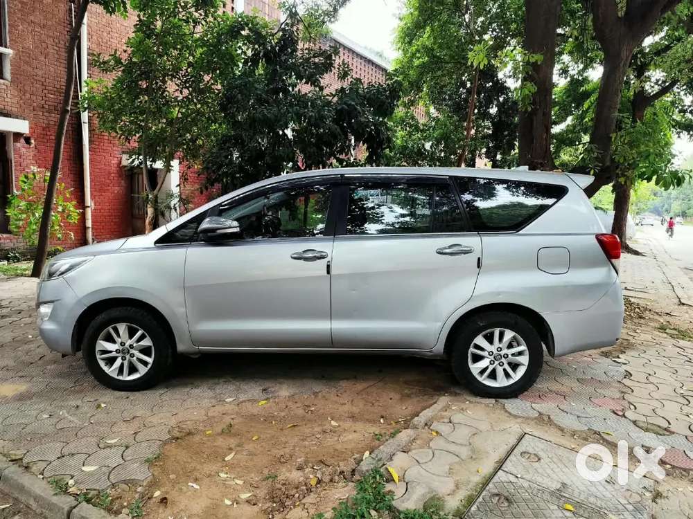 Toyota Innova Crysta Diesel 2017 Year
