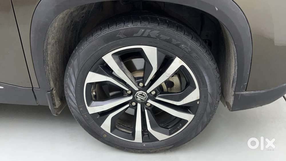 Mg Hector Plus Sharp Pro 1.5 Turbo Petrol 7 Str, 2023, Petrol