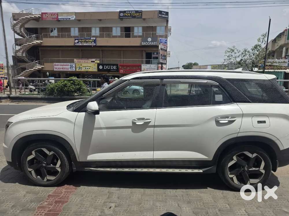 2023 Hyundai Alcazar 1.5 Platinum Diesel