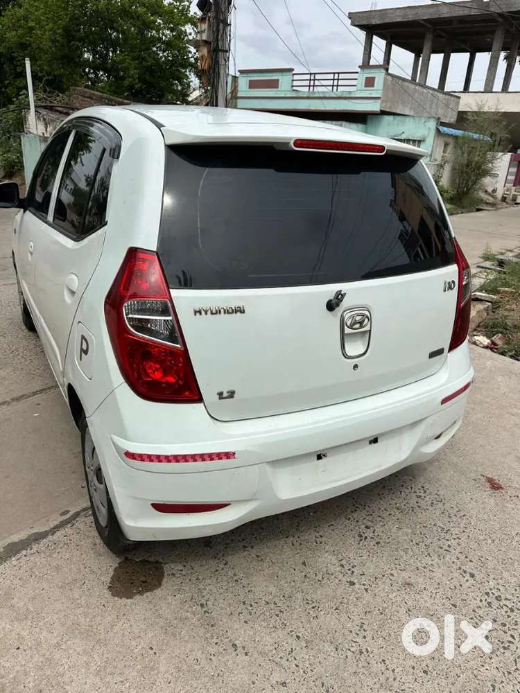 Hyundai I10 1.2 Sportz 2013