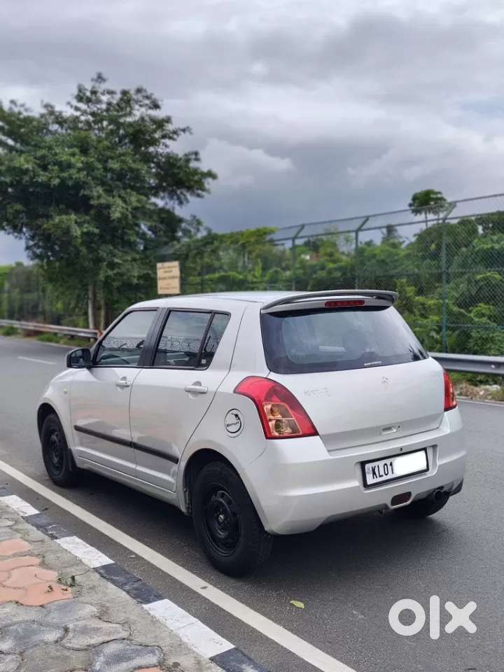 Maruti Suzuki Swift Vdi, 2009, Diesel