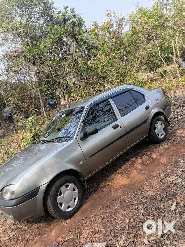 Ford Ikon 2005 Petrol 31000 Km Driven