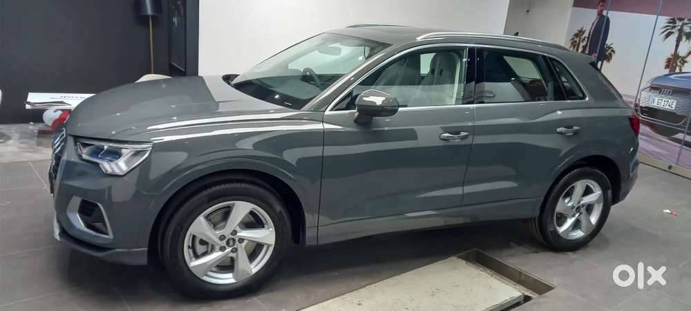 Audi Q3 40 Tfsi Premium Plus, 2026, Petrol