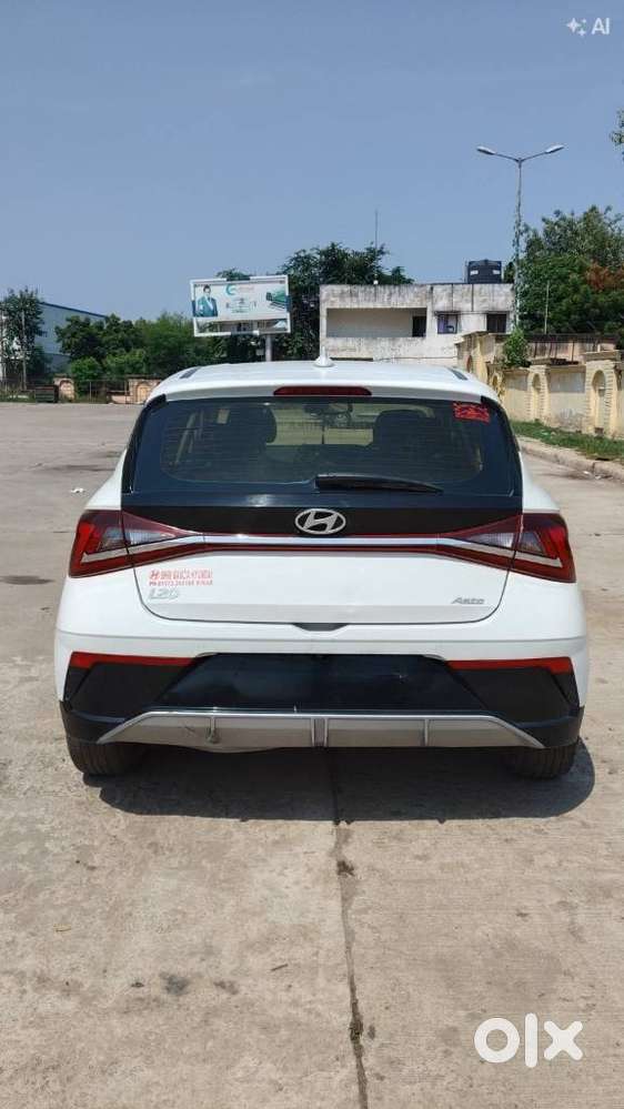Hyundai I20 Asta (o) 1.2 Mt, 2023, Petrol