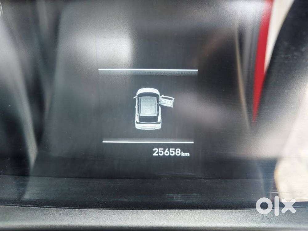Hyundai I20 Asta (o) 1.2 Mt, 2023, Petrol