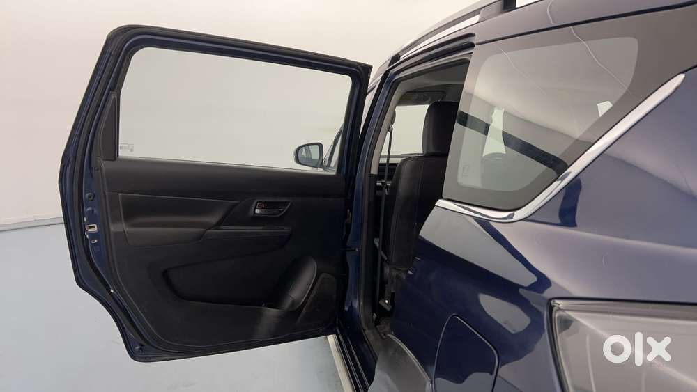 Maruti Suzuki Xl6 1.5 Zeta Mt, 2024, Petrol