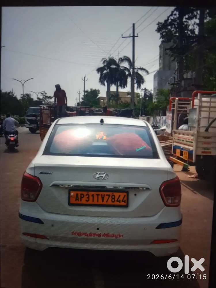 Hyundai Xcent 2017
