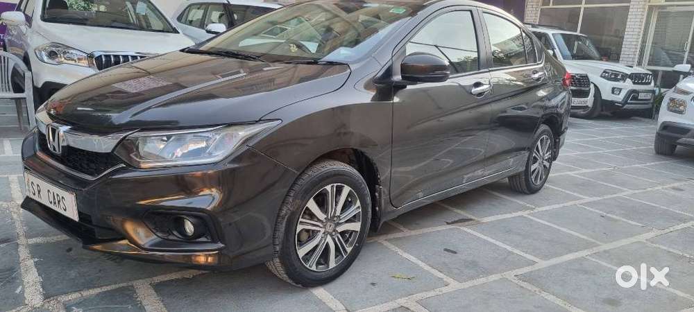 Honda City 1.5 V 5th Gen I-vtec Mt, 2018, Petrol