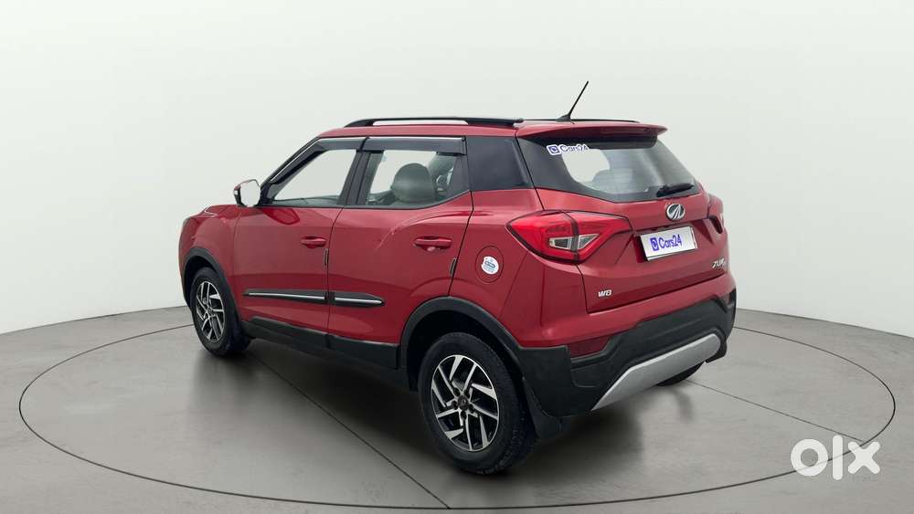 Mahindra XUV300 W8 Option, 2022, Petrol