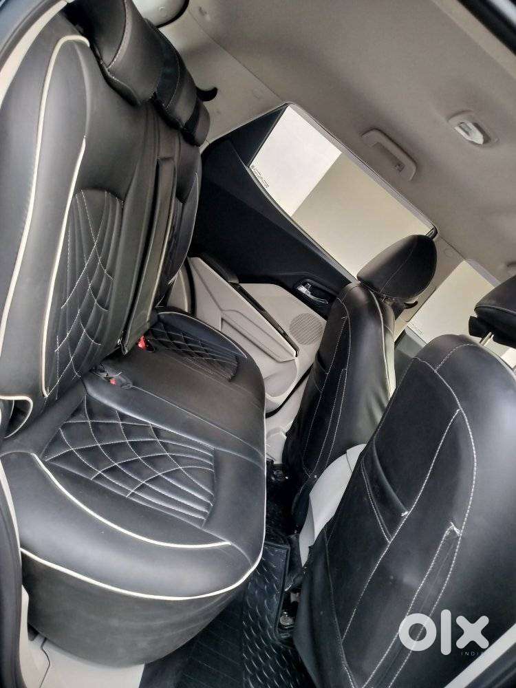 Mahindra Xuv300 W8 Diesel, 2021, Diesel