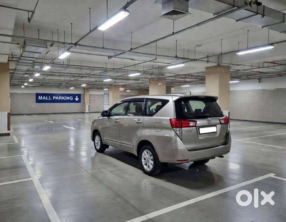 Toyota Innova Crysta