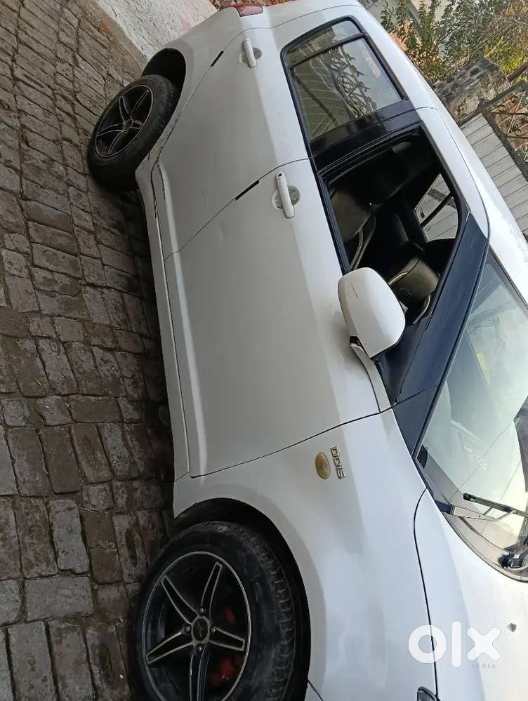 Maruti Suzuki Swift 2011 Diesel 125000 Km Driven