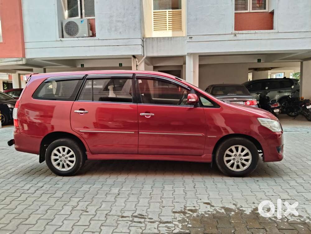 Toyota Innova 2.5 V 7 Str, 2013, Diesel