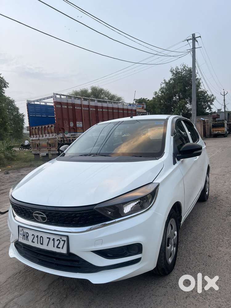 Tata Tiago 1.2 Revotron Xt (o), 2023, Petrol