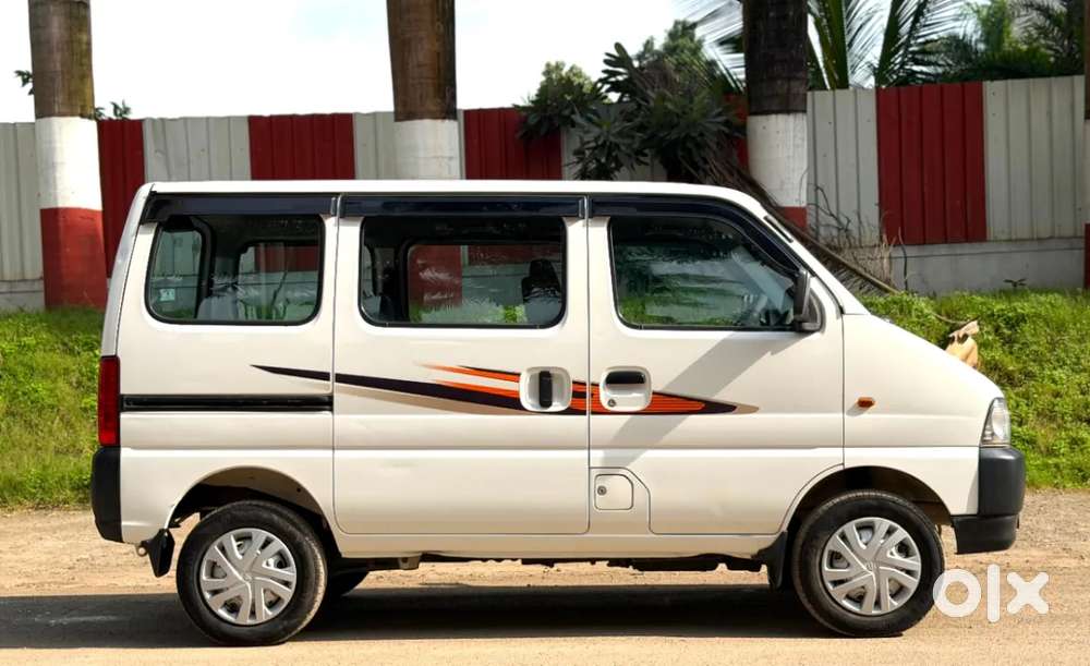 Maruti Suzuki Eeco 5 Str Ac(o) Cng, 2022, Cng & Hybrids