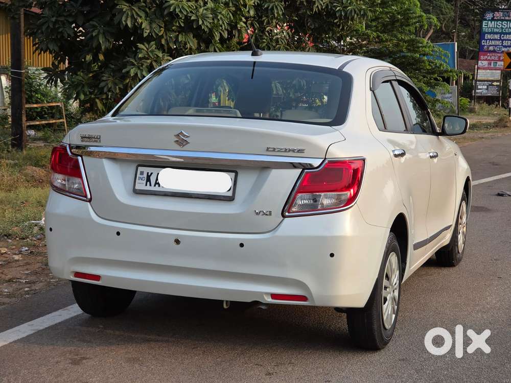Maruti Suzuki Swift Dzire Vxi Optional, 2018, Petrol