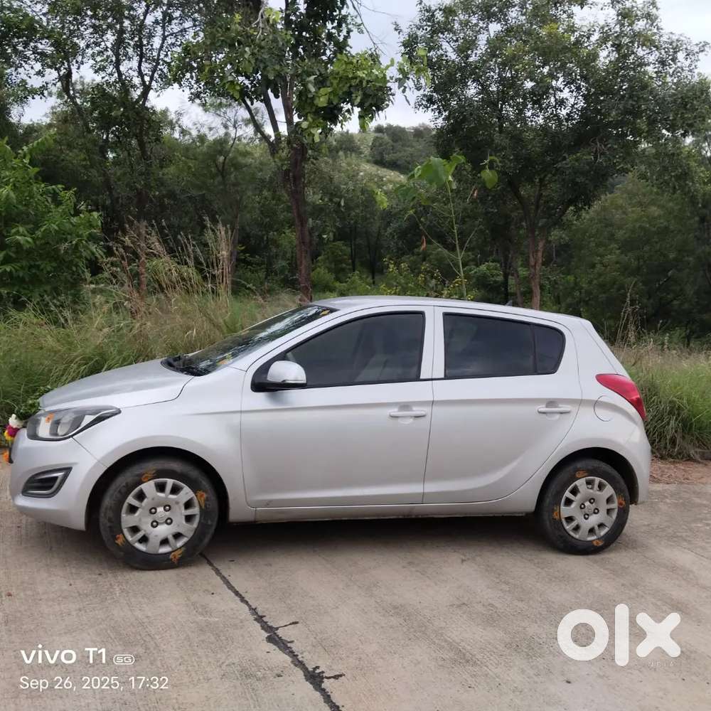 Hyundai I20 Megna Petrol