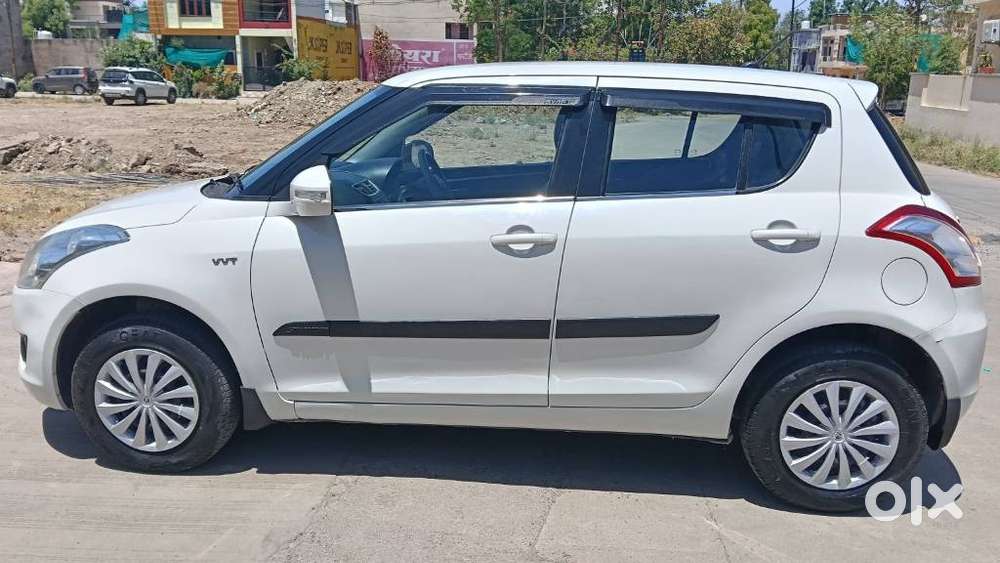 Maruti Suzuki Swift 1.2 Vxi (o), 2012, Petrol