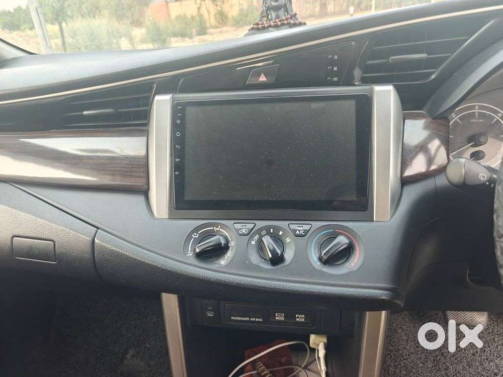 Toyota Innova Crysta 2.7 Zx At, 2017, Diesel