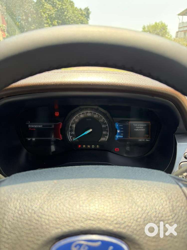 Ford Endeavour 3.2 Titanium At 4x4, 2016, Diesel