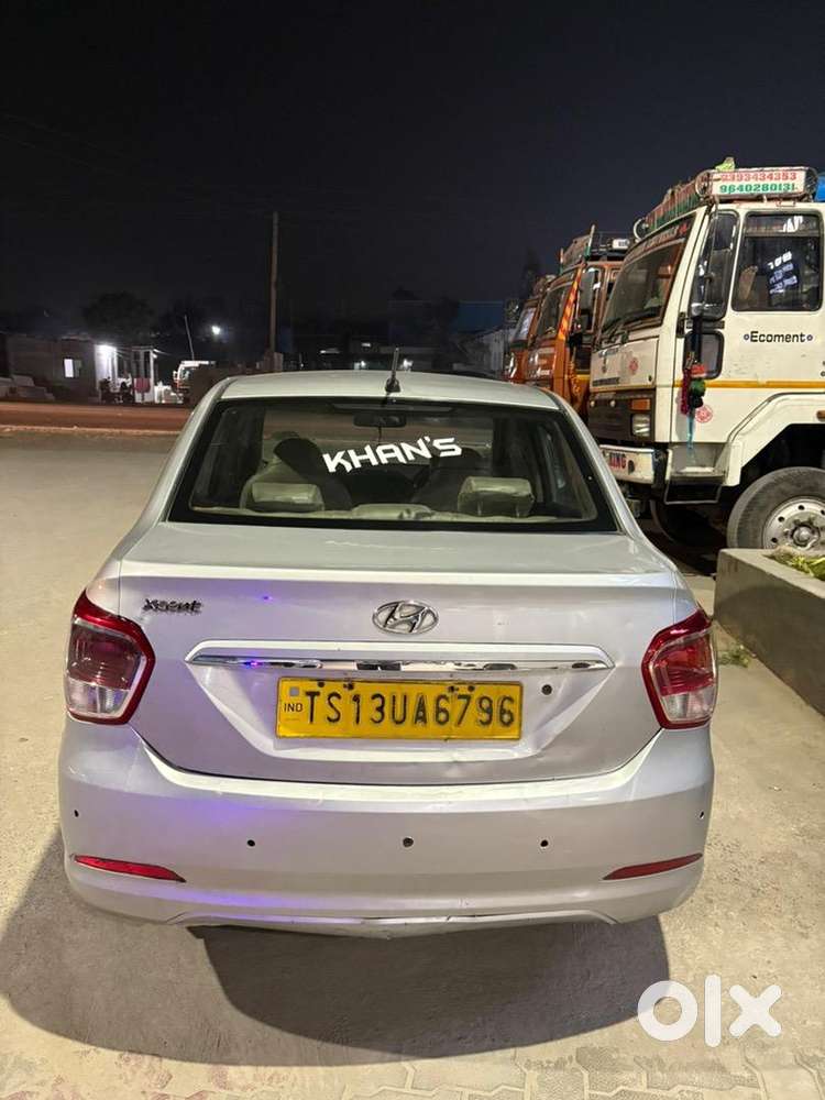Hyundai Xcent 2016 Diesel 300000 Km Driven