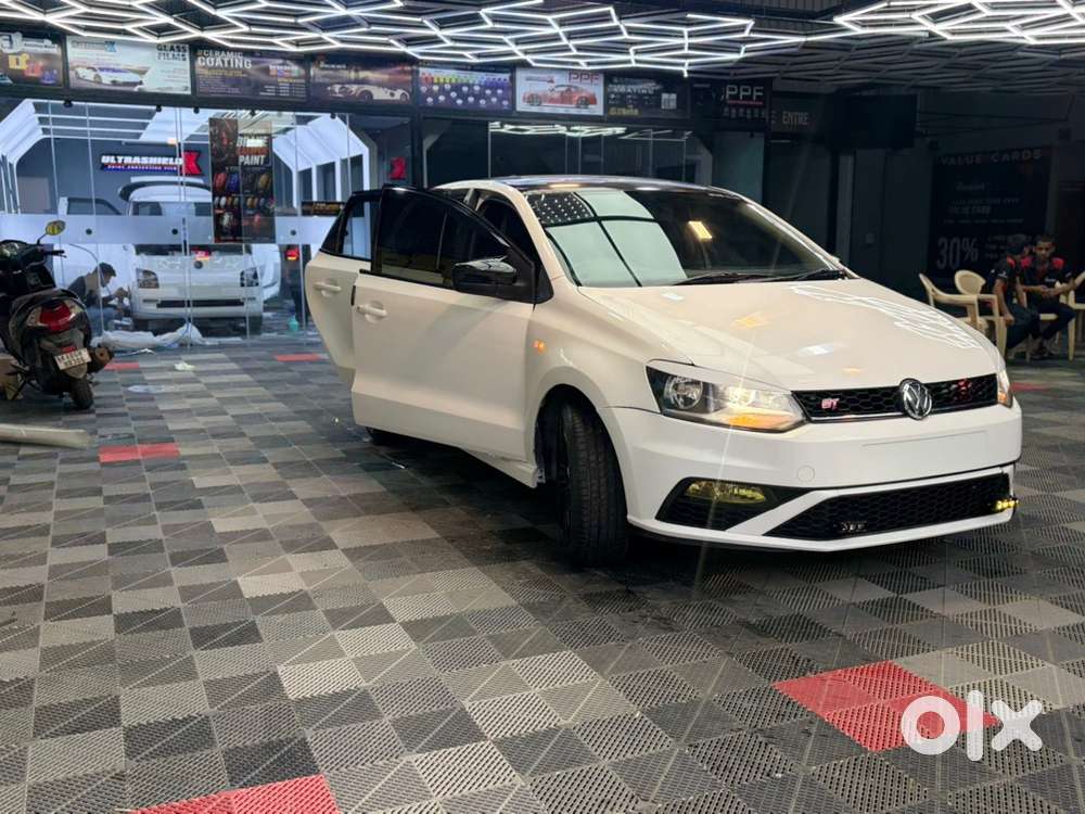 Volkswagen Polo 2011 petrol