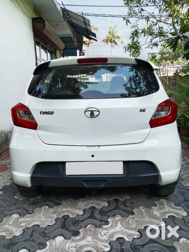 Tata Tiago Revotron 2018 Car