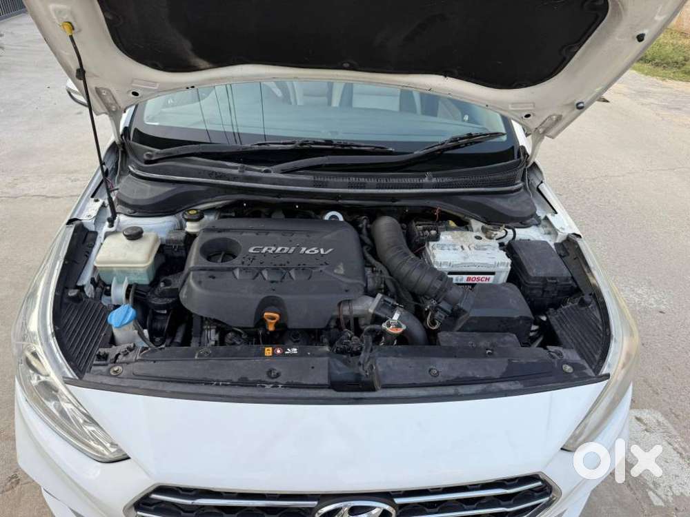 Hyundai Verna Crdi 1.6 At Sx Plus, 2019, Diesel