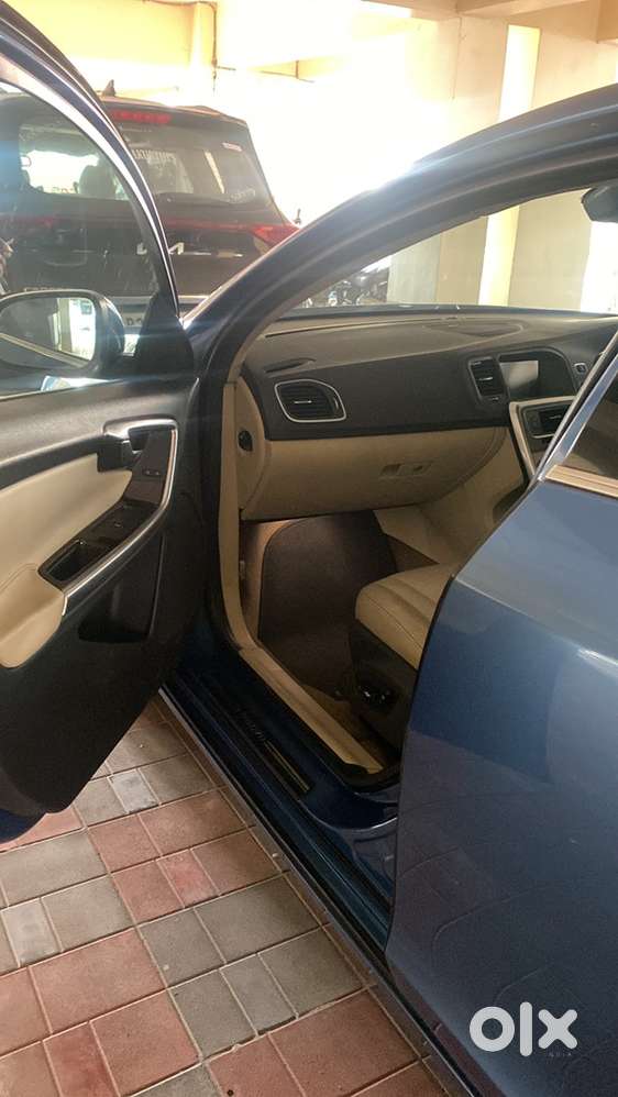 Volvo Diesel Car 2015