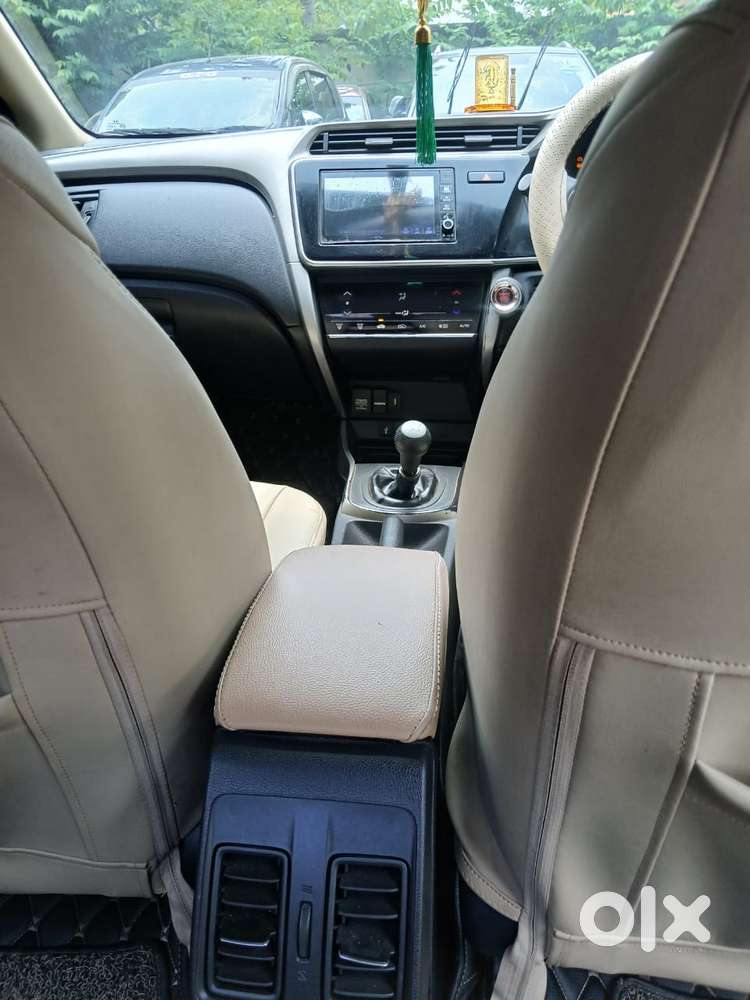 Honda City 1.5 V Cvt I-vtec Mt, 2019, Petrol