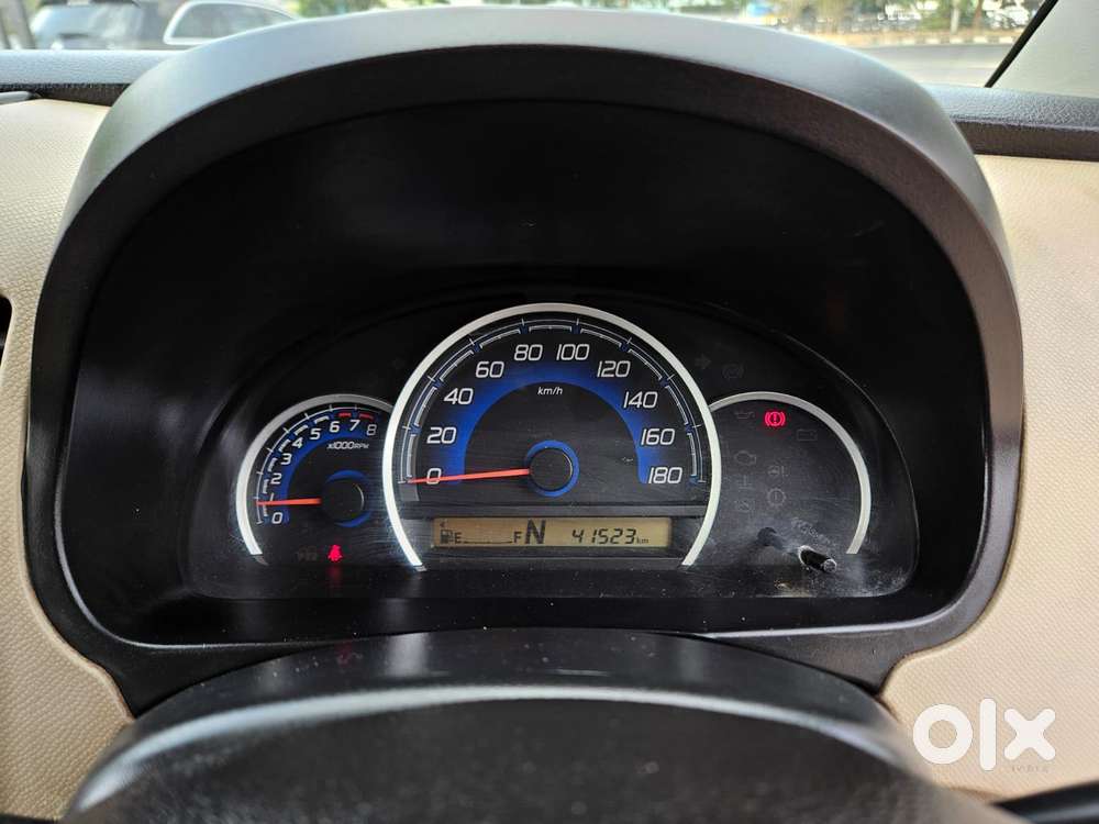 Maruti Suzuki Wagon R Vxi Optional, 2018, Petrol