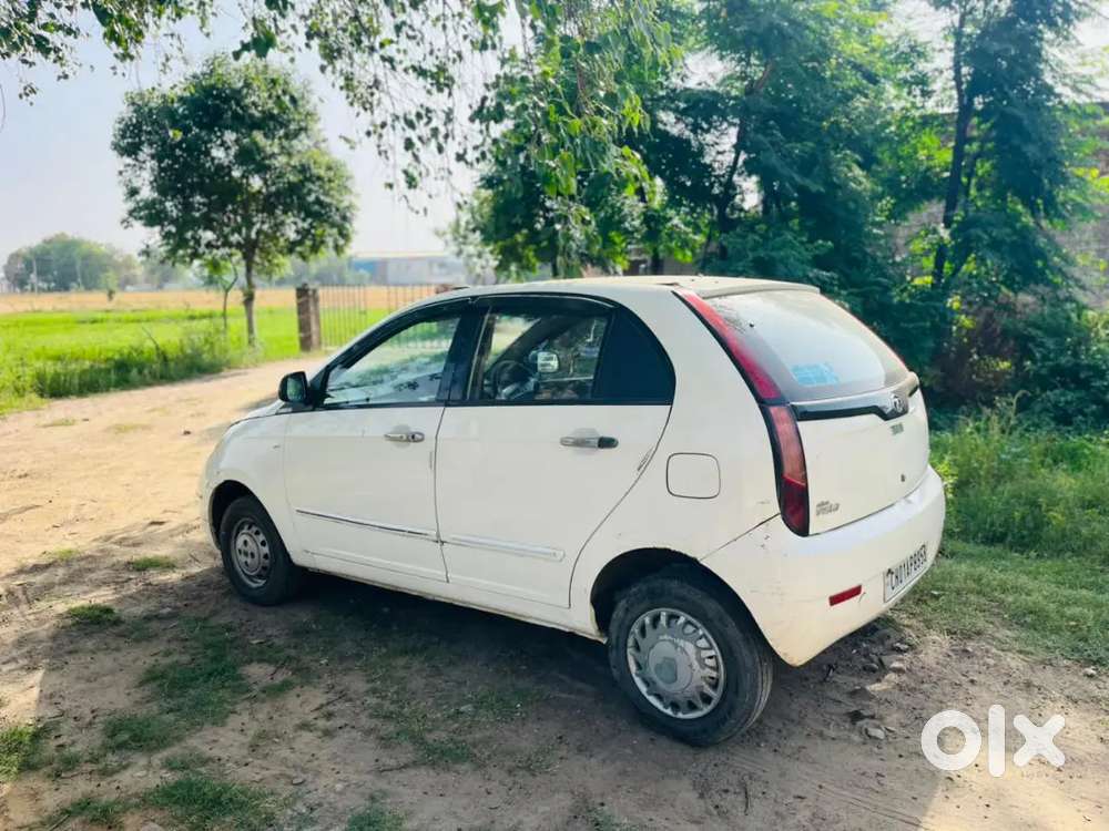 Vista12 Model New Battery New Tyre Ac Chilled Service Done