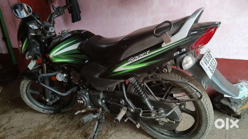 TVS sports bike fashionable bs6