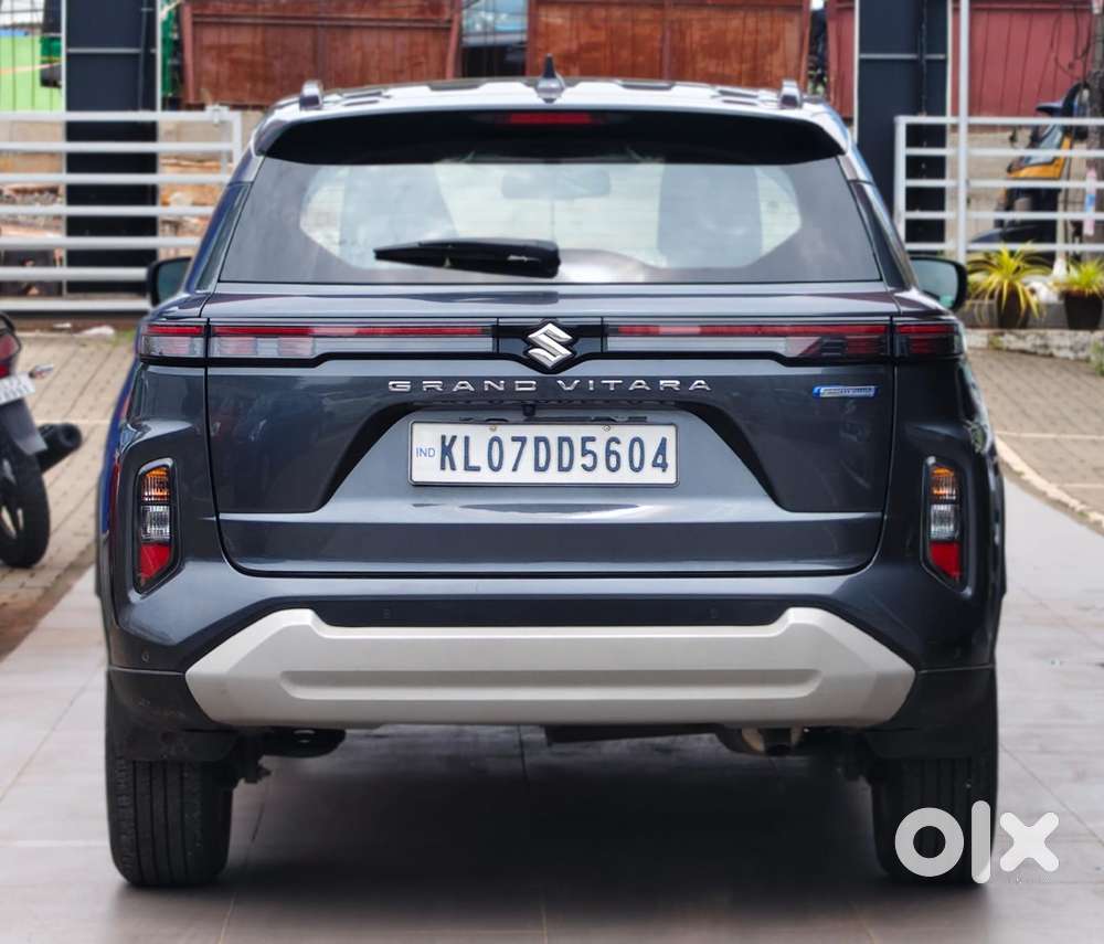 Maruti Suzuki Grand Vitara 1.5 Alpha Smart Hybrid, 2023, Petrol