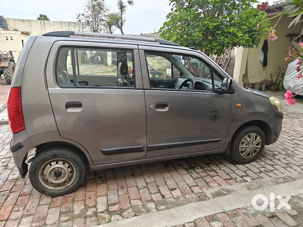 Maruti Suzuki Wagon R 2011 Petrol Well Maintained