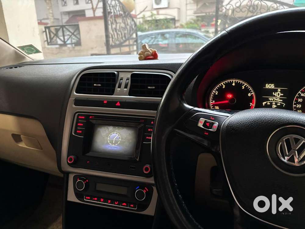 Volkswagen Petrol Car 2016