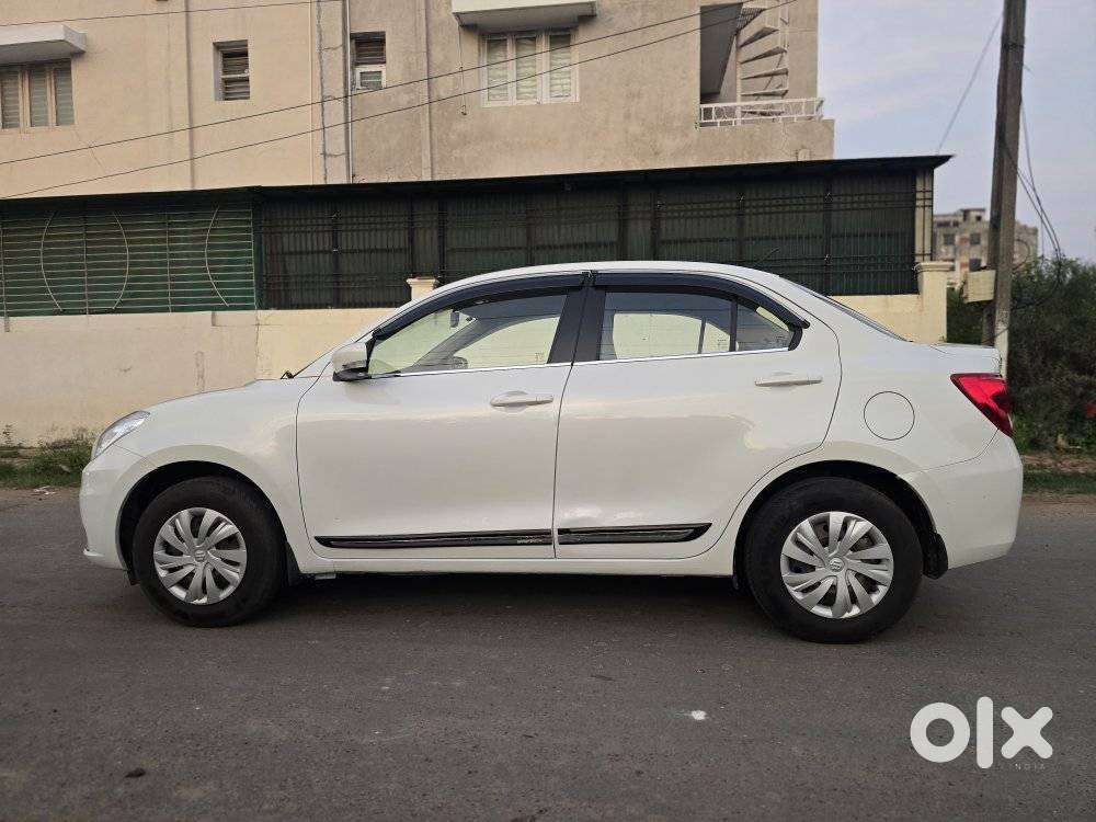 Maruti Suzuki Swift Dzire Vxi Regal Limited Edition Mt, 2021, Cng & ..