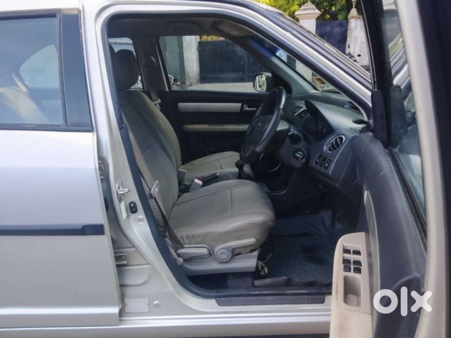 Maruti Suzuki Swift Dzire 1.2 Zxi Bsiv, 2011, Petrol