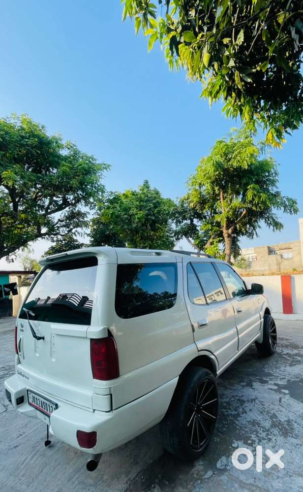 Tata Safari Diesel 2011