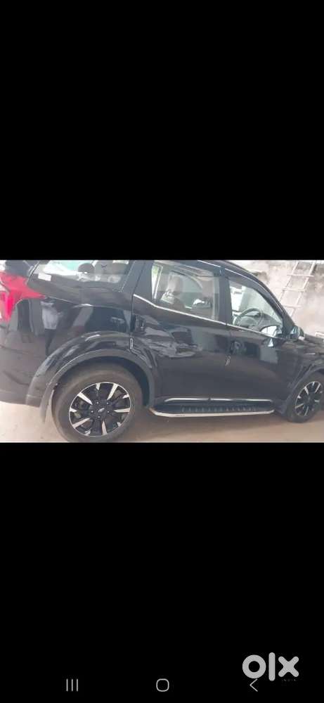 Mahindra Xuv500 2021 Diesel 28000 Km Driven W11 Top