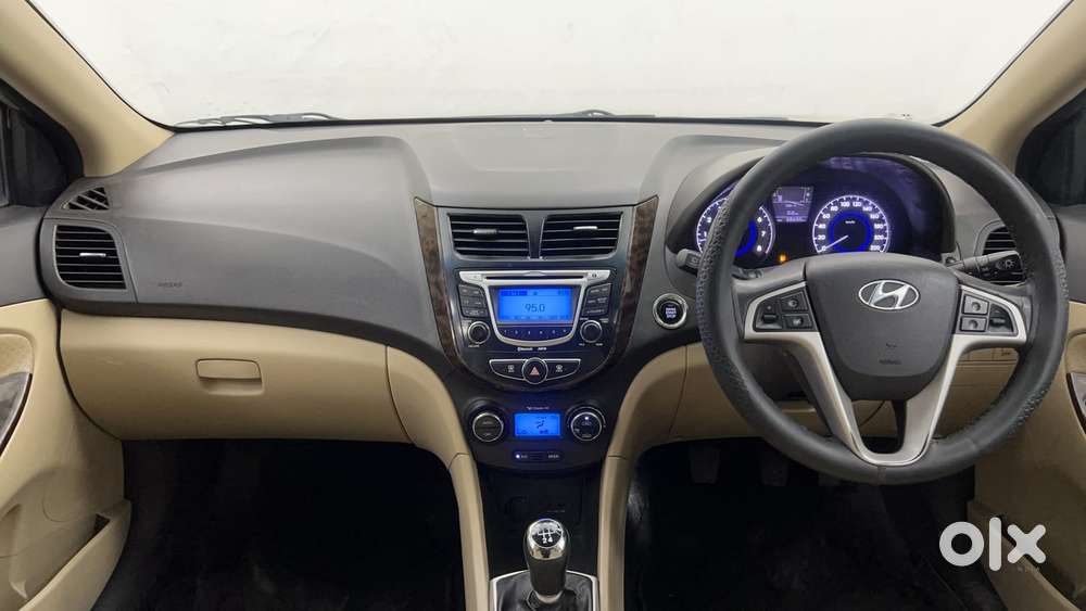 Hyundai Verna 1.6 Vtvt Sx, 2013, Petrol