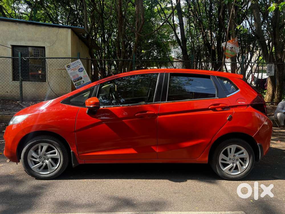 Honda Jazz V Cvt, 2015, Petrol