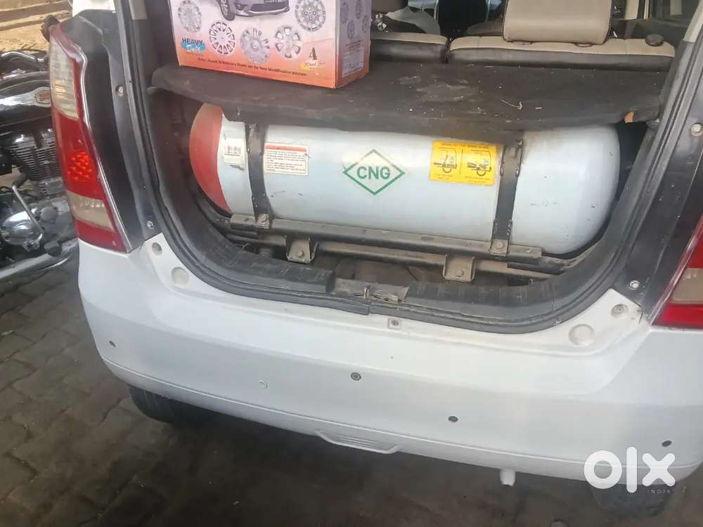 Wagon R 2016 Model Hai Gadi Cng Pass Hai Power Window Charon Tyre Mein